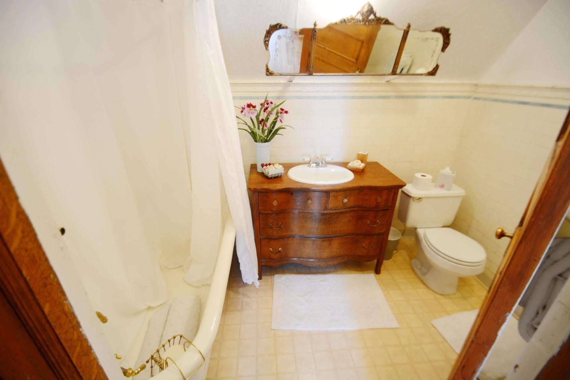 Capitol Hill Mansion B&B Inn دنفر المظهر الخارجي الصورة
