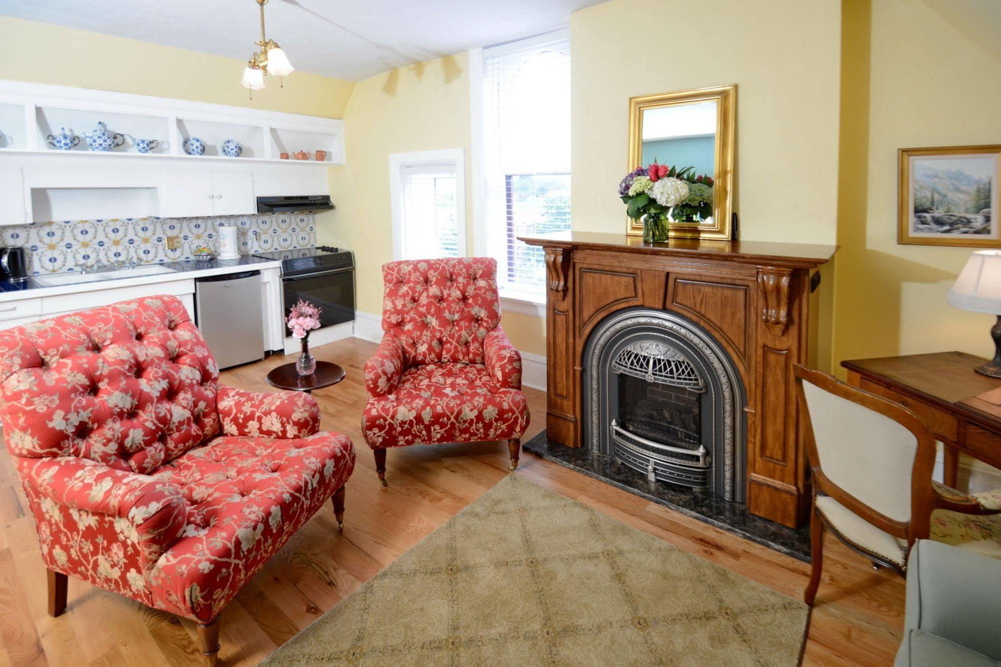 Capitol Hill Mansion B&B Inn دنفر المظهر الخارجي الصورة